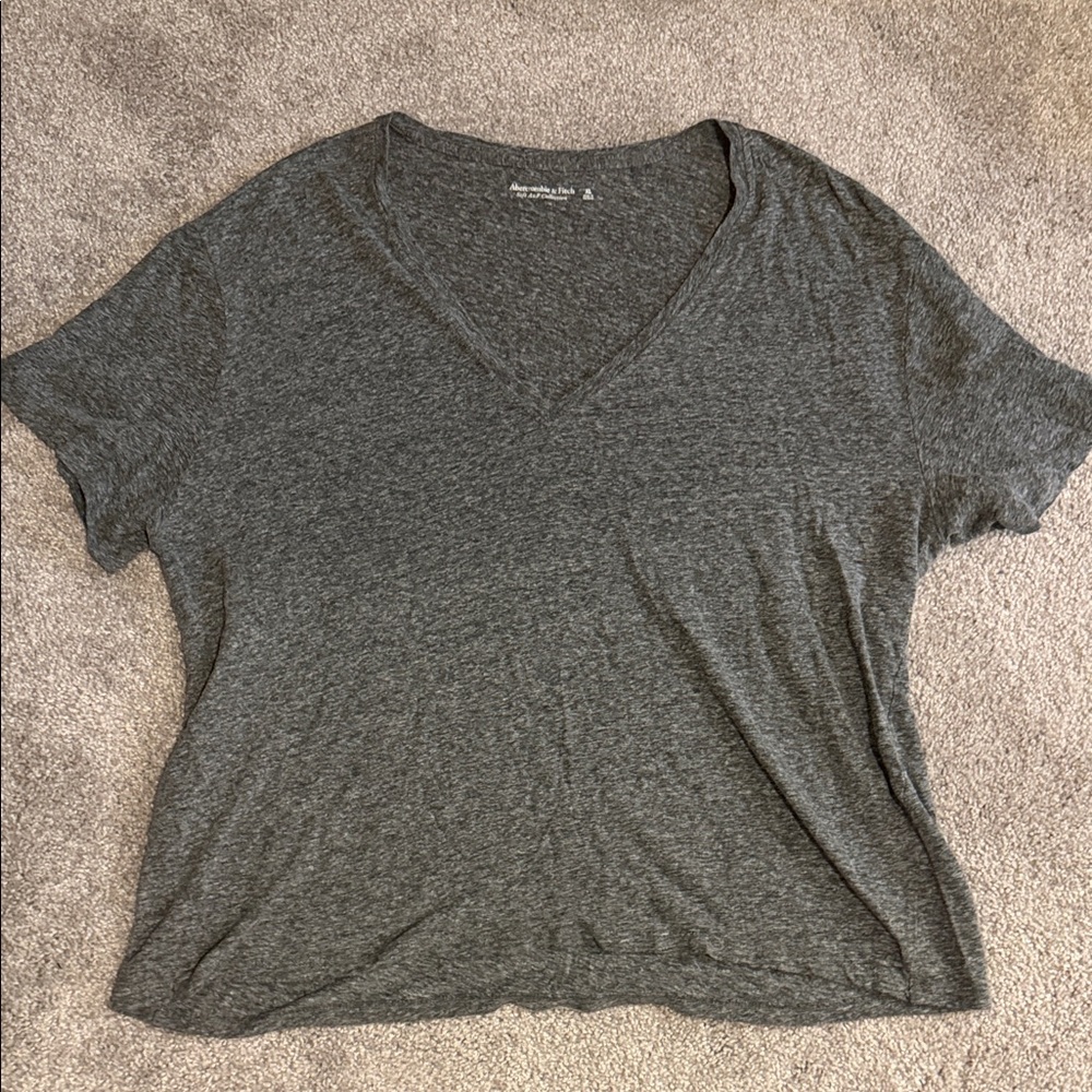 Abercrombie & Fitch tee sz XL